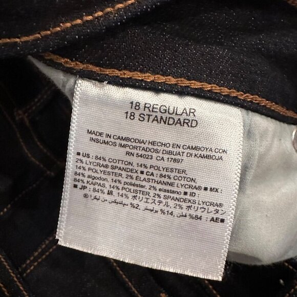 OLD NAVY WOMENS DARK BLUE CURVY PROFILE JEANS SIZE 18 REGULAR - Picture 7 of 9